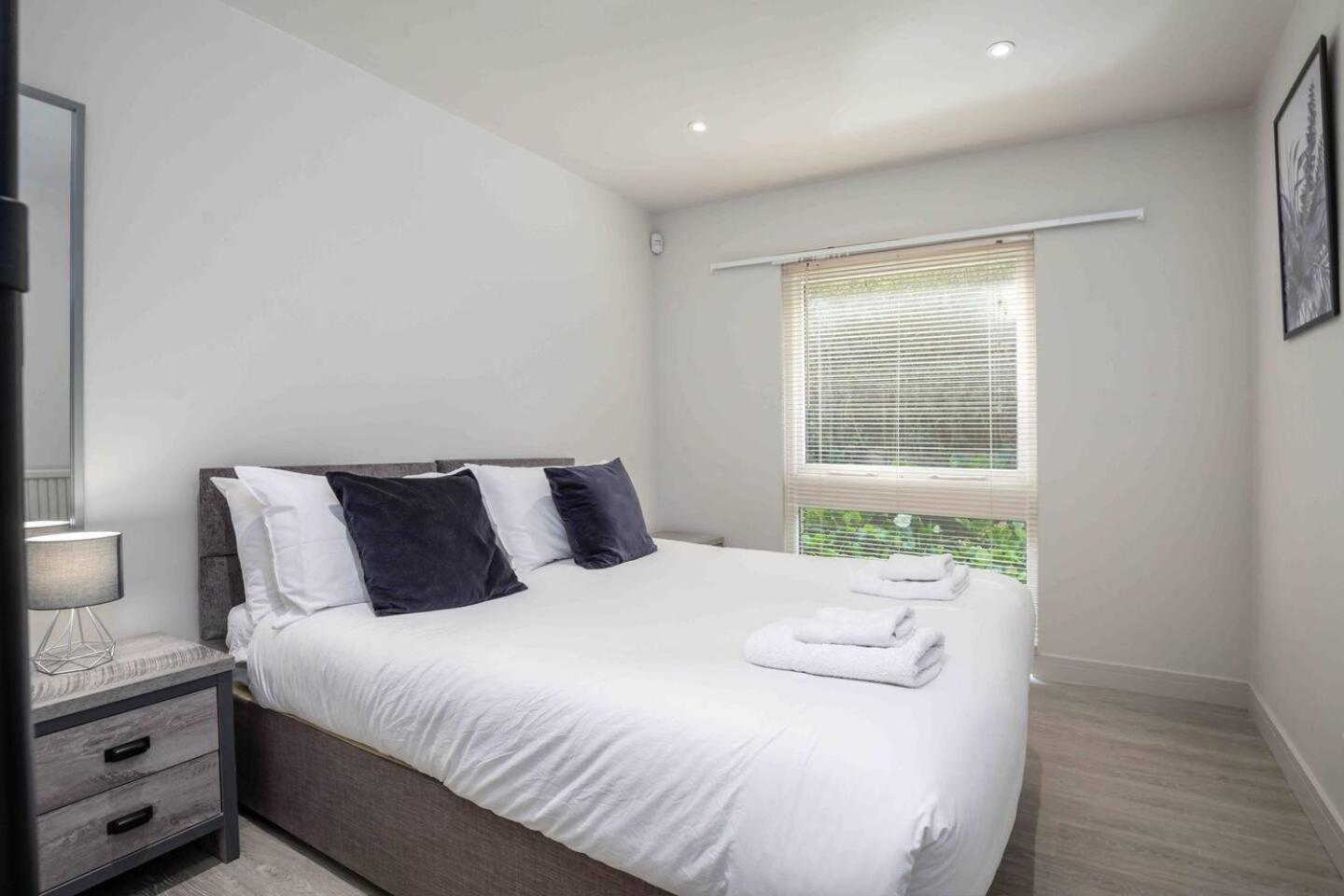 3 Bedroom Bungalow Close To Peak District With Garden Sheffield Exterior foto