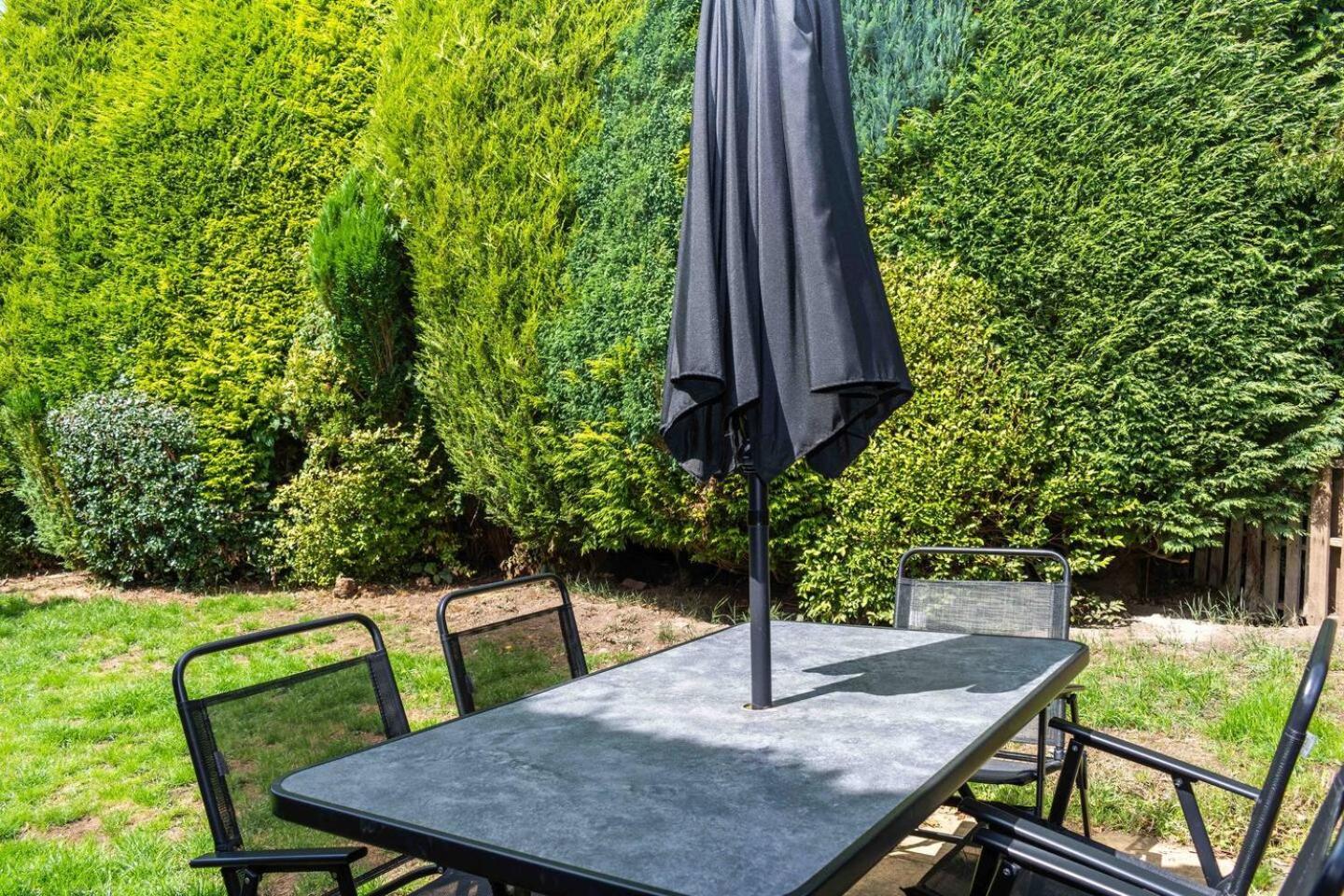 3 Bedroom Bungalow Close To Peak District With Garden Sheffield Exterior foto